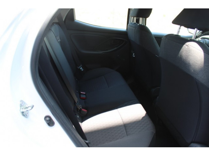 Toyota Yaris 1.5 Luna 