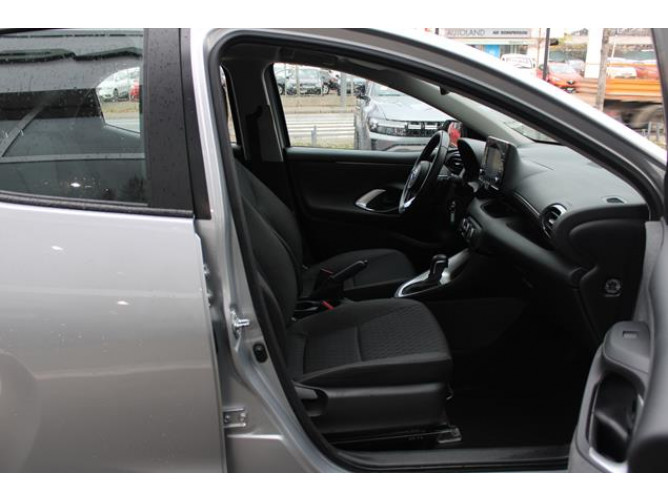 Toyota Yaris 1.5 Luna AUT 