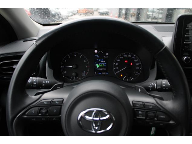 Toyota Yaris 1.5 Luna AUT 