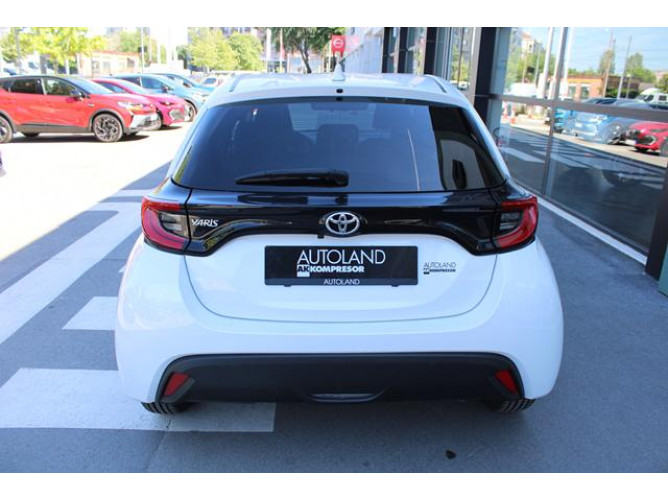 Toyota Yaris 1.5 Luna 