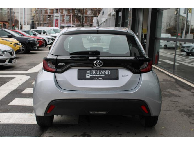 Toyota Yaris 1.5 Luna AUT 