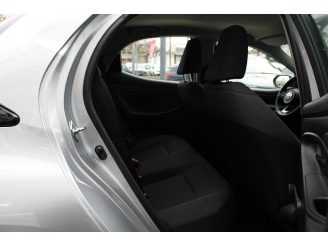 Toyota Yaris 1.5 Luna AUT 