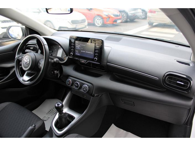Toyota Yaris 1.5 Luna 