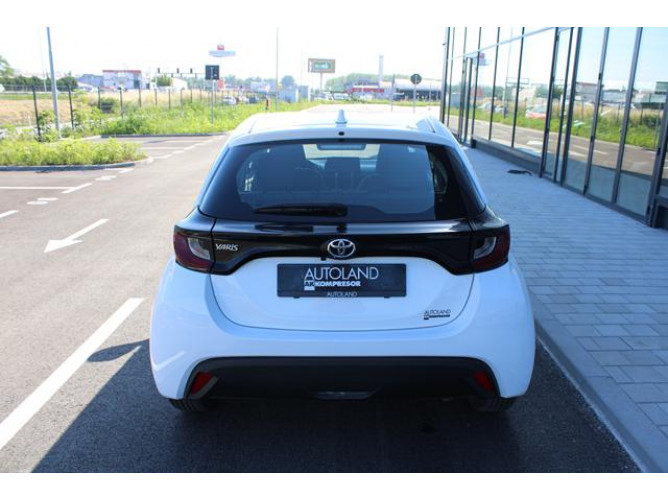 Toyota Yaris 1.5 Luna 