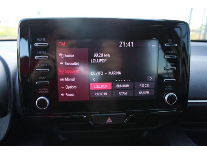 Toyota Yaris 1.5 Luna 
