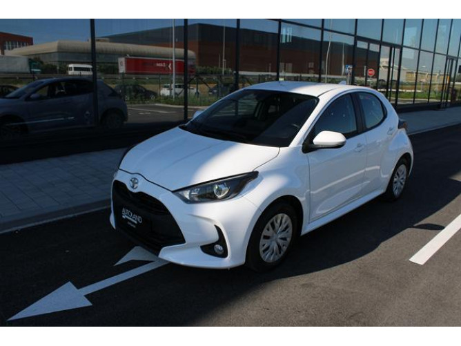 Toyota Yaris 1.5 Luna 