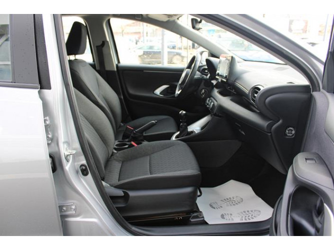 Toyota Yaris 1.5 Luna 
