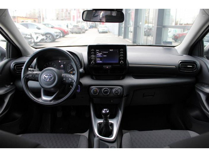 Toyota Yaris 1.5 Luna 