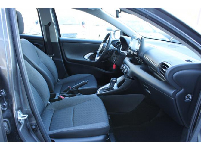 Toyota Yaris 1.5 Luna AUT 