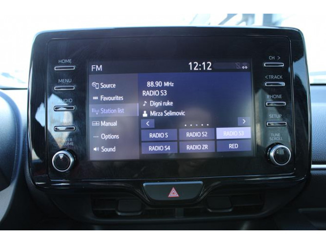 Toyota Yaris 1.5 Luna AUT 