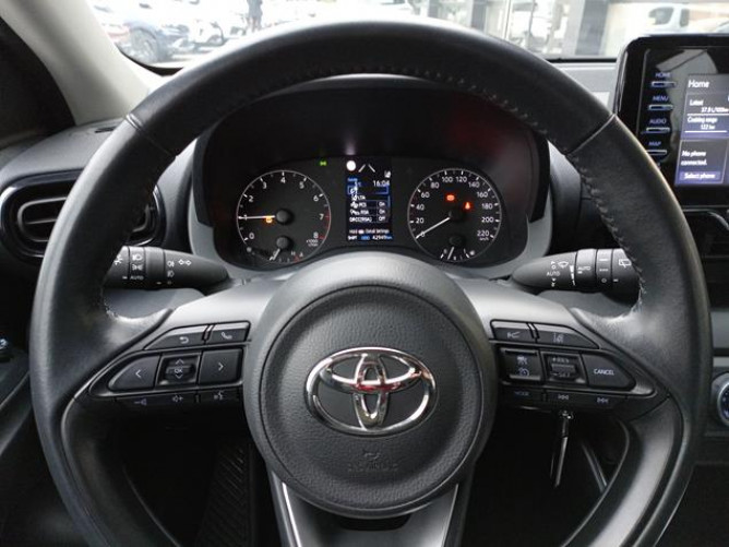 Toyota Yaris 1.5 Luna 
