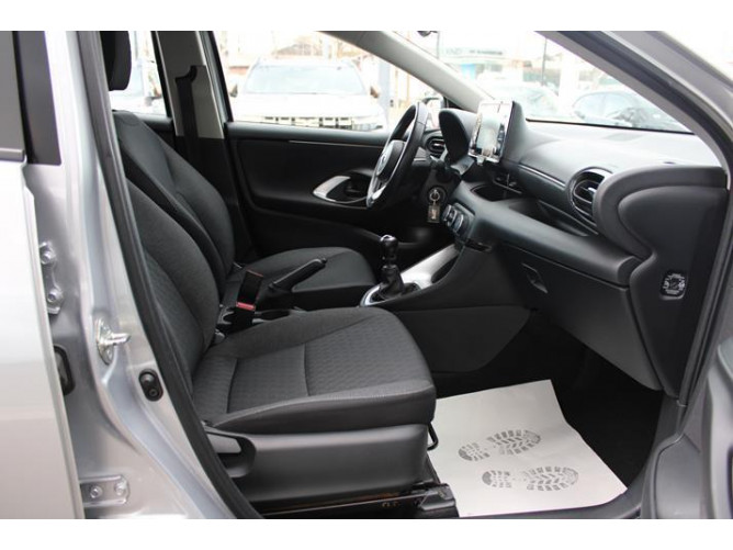 Toyota Yaris 1.5 Luna 