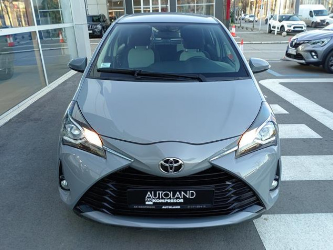 Toyota Yaris 1.5 Sol AUT 