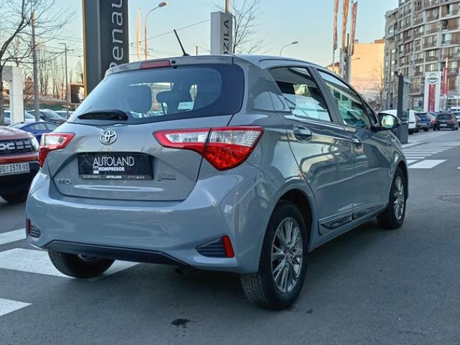Toyota Yaris 1.5 Sol AUT 