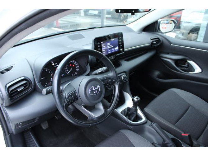 Toyota Yaris 1.0 