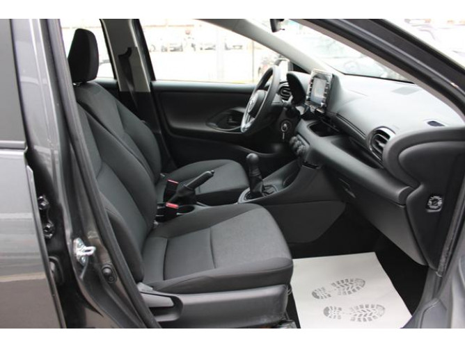 Toyota Yaris 1.0 