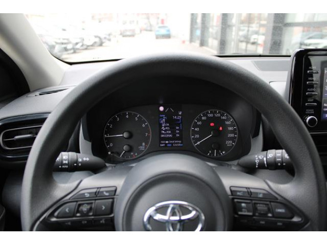 Toyota Yaris 1.0 
