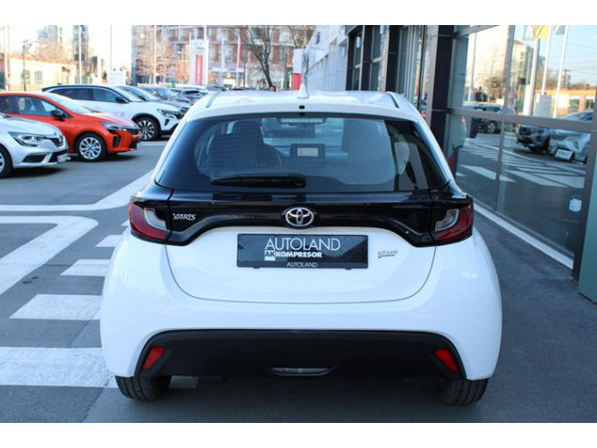 Toyota Yaris 1.0 