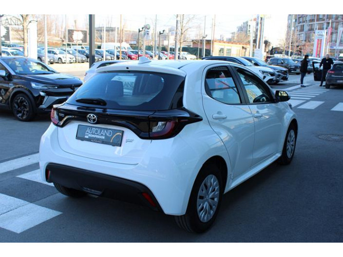 Toyota Yaris 1.0 