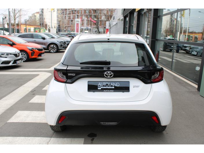 Toyota Yaris 1.0 