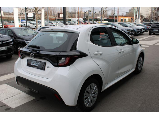 Toyota Yaris 1.0 