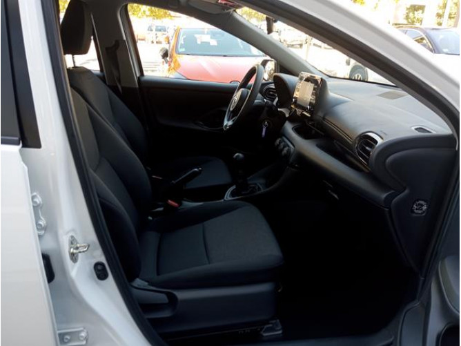 Toyota Yaris 1.0 