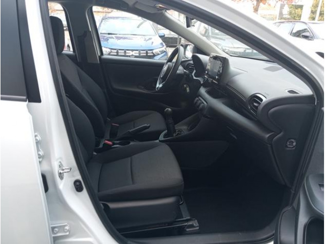 Toyota Yaris 1.0 