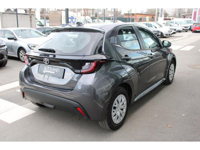 Toyota Yaris 1.0 