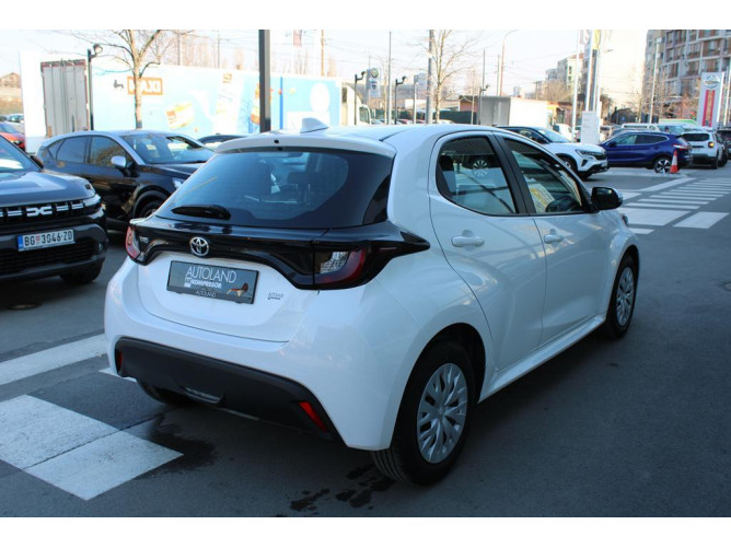 Toyota Yaris 1.0 