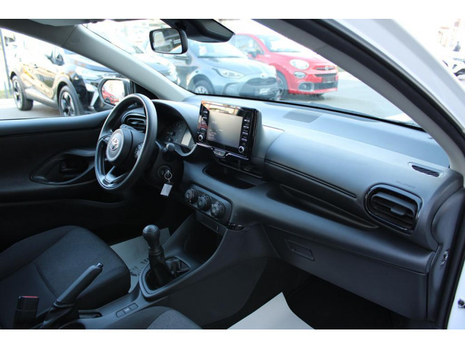 Toyota Yaris 1.0 