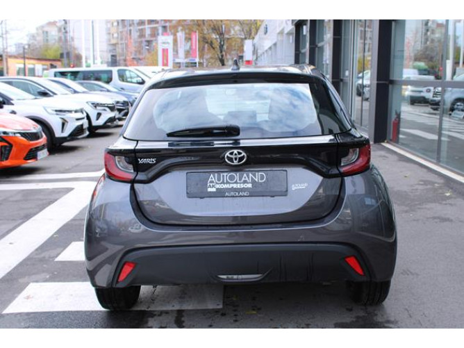 Toyota Yaris 1.0 