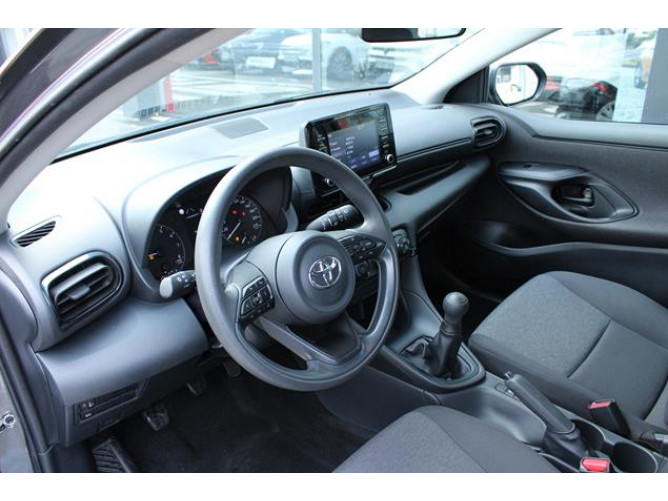 Toyota Yaris 1.0 