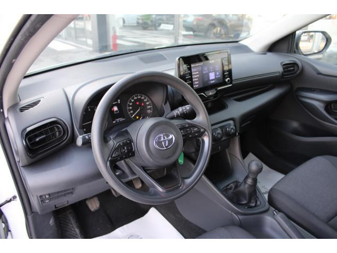 Toyota Yaris 1.0 