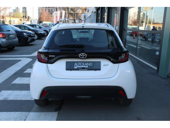 Toyota Yaris 1.0 