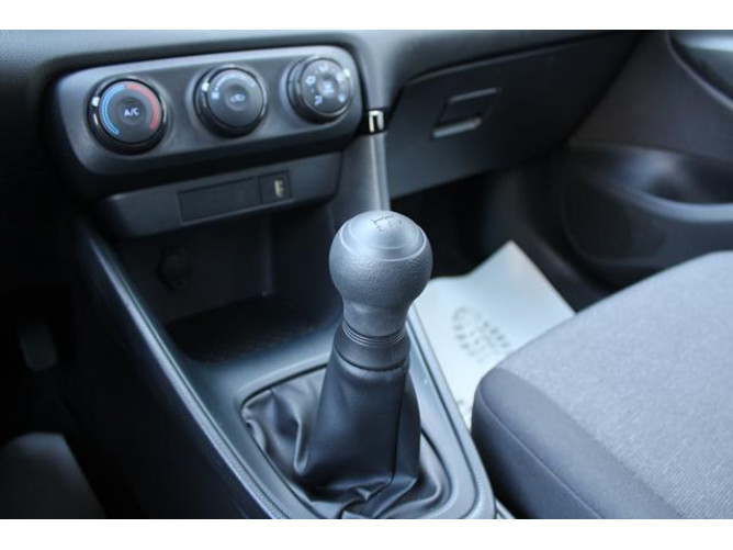 Toyota Yaris 1.0 