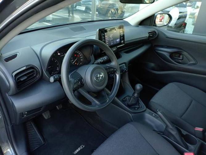 Toyota Yaris 1.0 