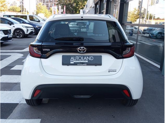 Toyota Yaris 1.0 