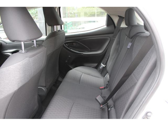 Toyota Yaris 1.0 Luna 