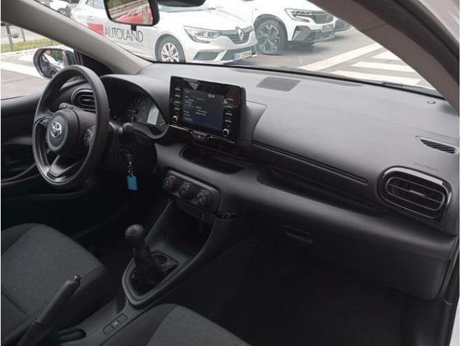 Toyota Yaris 1.0 