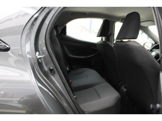 Toyota Yaris 1.0 