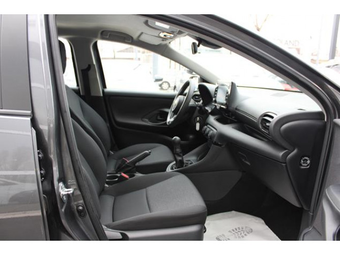 Toyota Yaris 1.0 