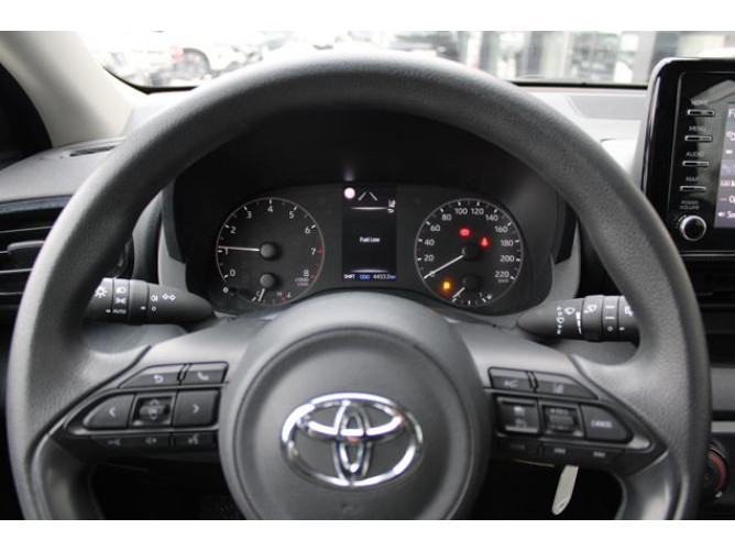 Toyota Yaris 1.0 