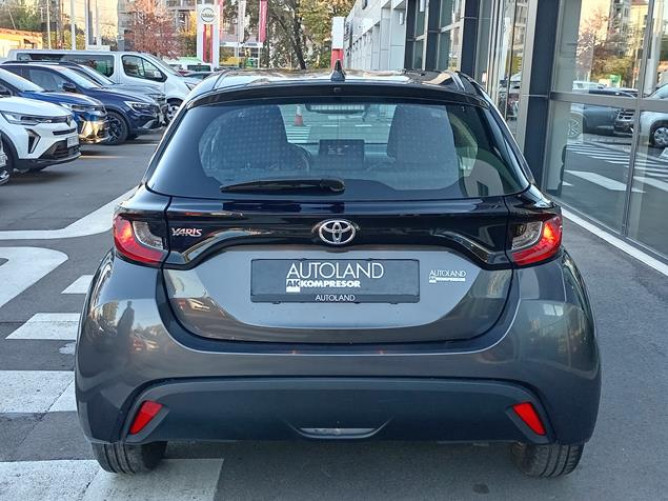 Toyota Yaris 1.0 