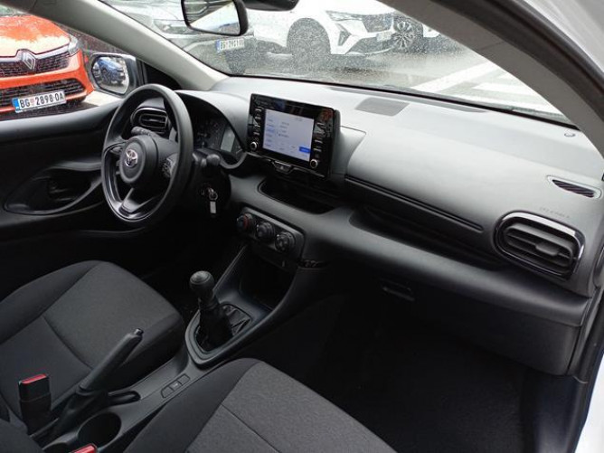 Toyota Yaris 1.0 