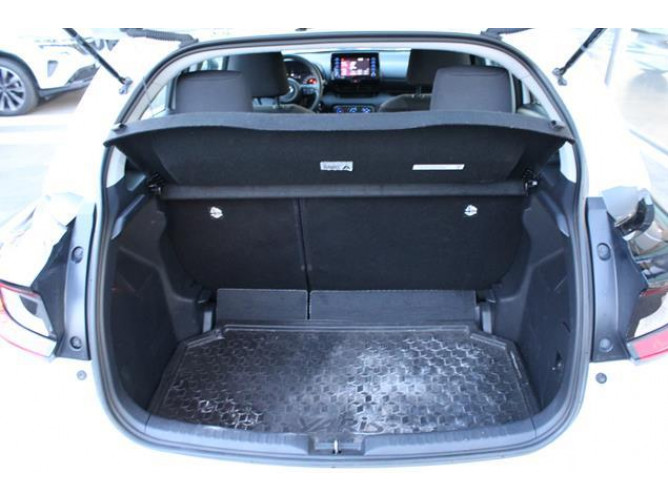 Toyota Yaris 1.0 