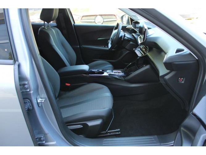 Peugeot 2008 1.5 HDI AUT 