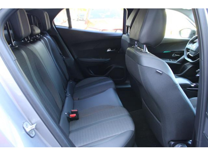 Peugeot 2008 1.5 HDI AUT 