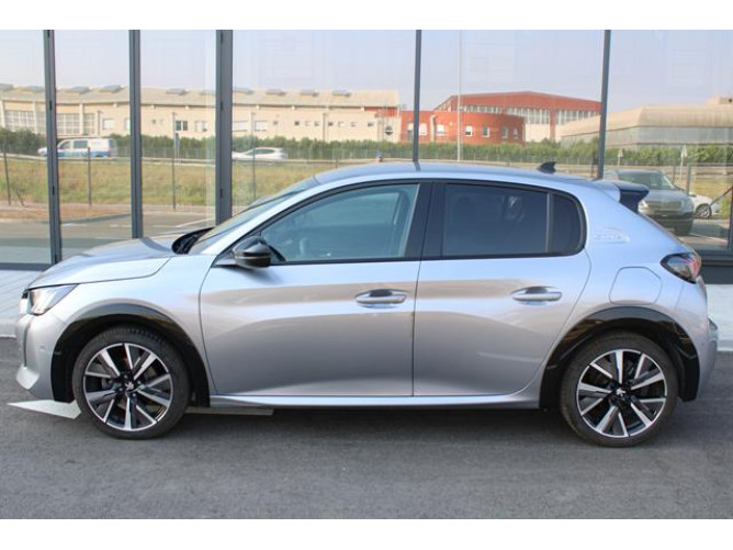 Peugeot 208 1.2 GT LINE AUT 