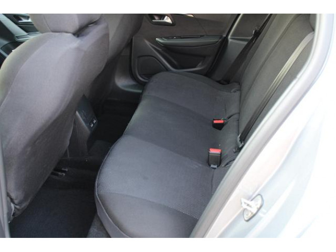 Peugeot 208 1.2 GT LINE AUT 