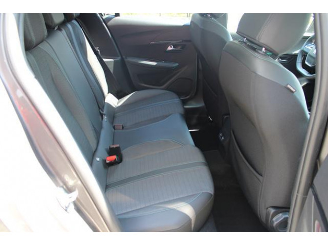 Peugeot 208 1.2 Puretech Allure 